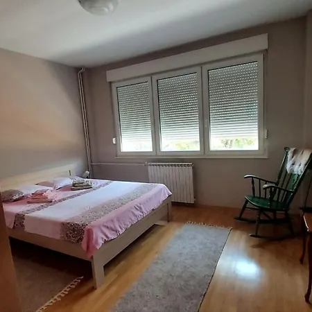 Center Apartment